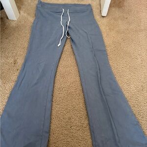 ᯓ★Blue low rised Brandy Melville pants ᯓ★